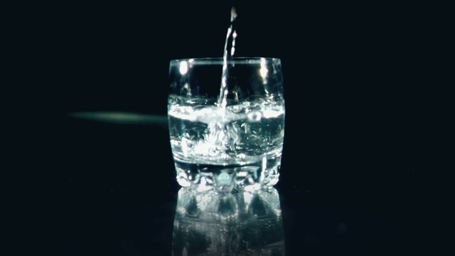 Aspirin in water - Aspirine dans l'eau