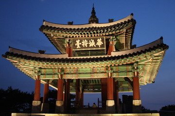 Obraz premium Traditional Korean building.