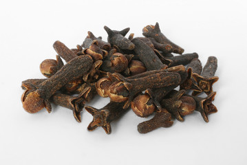 Cloves