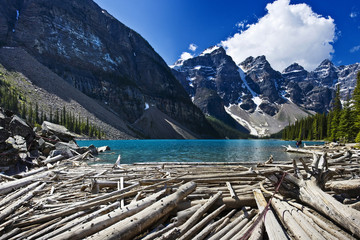 Morraine Lake Banff, Alberta - 15632379