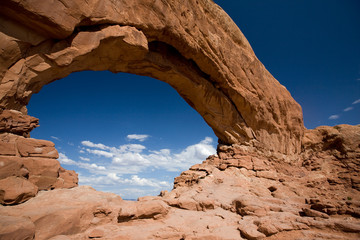Bogen aus Sandstein im Arches National Park, Utah, USA