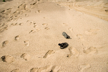 Fototapeta na wymiar Lost in dunes