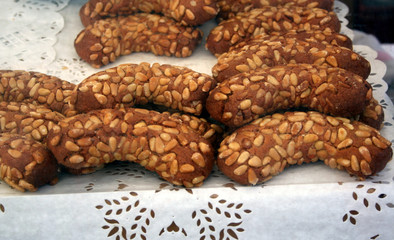 croissants aux pignons de pin