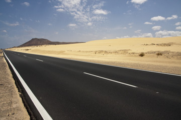 Carretera negra