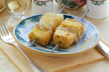 Spiedini polenta e formaggi - Antipasti Trentino Alto Adige