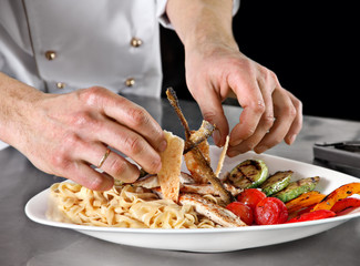 Chef decorate plate