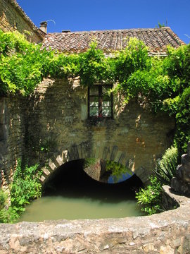 Village du Lot et Garonne, Saint Front