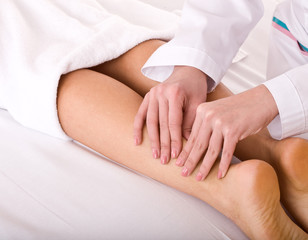 Obraz na płótnie Canvas Massage of leg. Spa resort.