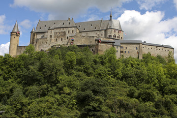 Fototapeta na wymiar Vianden zamek w Luksemburgu