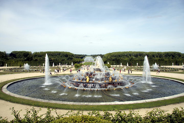 Bassin, fontaine et jardin de Versailles