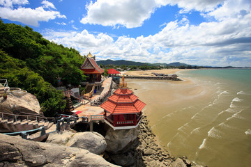 Fototapeta na wymiar Kompleks świątynny w Tajlandii