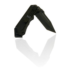 Sharp pocket knife with reflection.