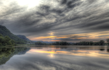 Obraz premium HDR image of sunset