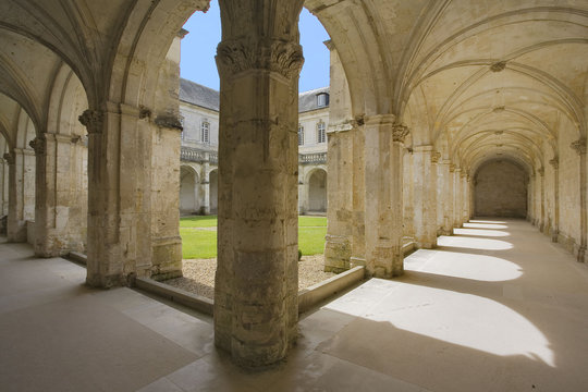 france; normandie; bec hellouin : abbaye b&eacute;n&eacute;dictine