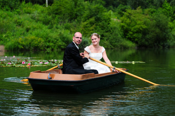 Fototapeta na wymiar Hochzeit auf dem See