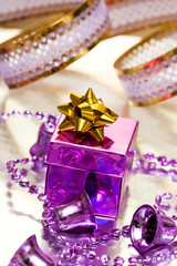 Fototapeta na wymiar pink gift box with ribbon