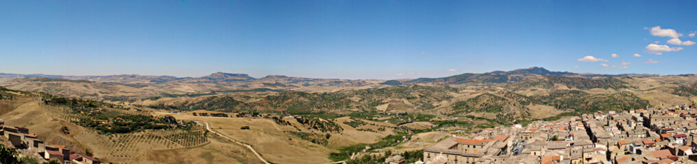 Fototapeta na wymiar Panorama z prowincji Enna