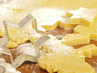 weihnachtsplätzchen frei nach schnauze backen