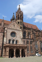 Fototapeta na wymiar Minster of Freiburg