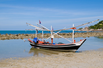 Naklejka na ściany i meble thai boat