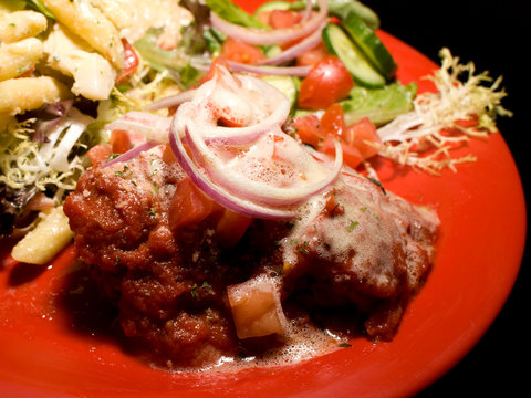 Beef With Tomato Marinara