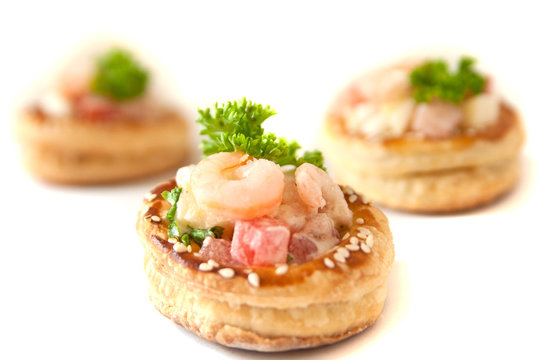 Volauvents with shrimp salad