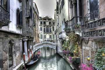 Tuinposter Venetië Gondel, palazzi en brug, Venetië, Italië