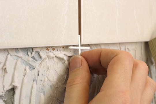 Inserting Tile Spacer