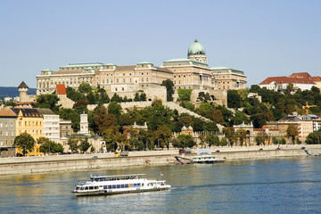 Castello di Budapest sul Danubio - Ungheria
