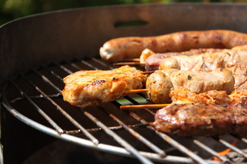 Fleisch auf dem Grill
