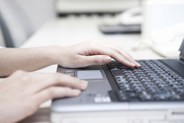 ノートパソコン