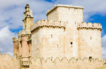 Fototapeta na wymiar Turegano Castle, Province of Segovia, Kastylia i León, Hiszpania