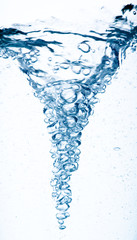 Wasser mit Luftblasen