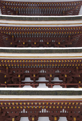 Fototapeta na wymiar 雪の奈良室生寺五重塔