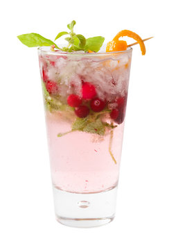 refreshing  cocktail with spearmint and berry
