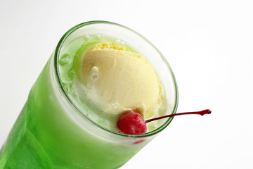 クリームソーダ