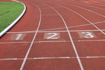 Laufbahn, Wettbewerb