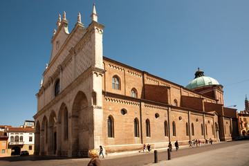 Fototapeta na wymiar Widok z katedry w Vicenza