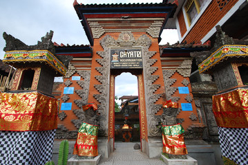 Hindu gate