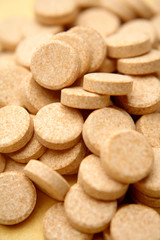 Fototapeta na wymiar Vitamin C tablets