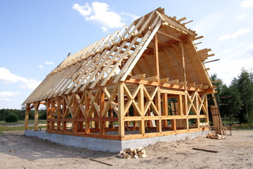 Fototapeta na wymiar Ekologiczny dom drewniany
