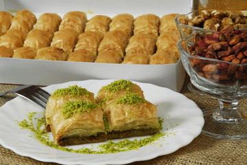 baklava - pistachio - walnut