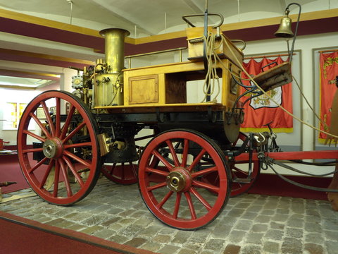 Firefighters steam pump ("Shand Mason&Co", England, 1899)