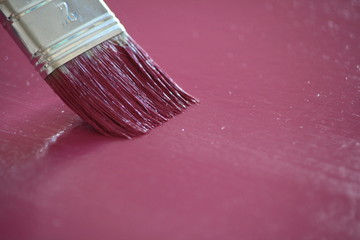 travaux de peinture avec un pinceau