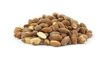 Side view of a small pile of almonds