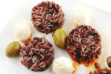 mozarella cheese and dark rice