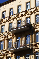 Obraz premium Häuserfront in Berlin Prenzlauer Berg