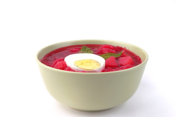 fresh beet vegetable soup