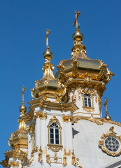 Fototapeta na wymiar Golden dome church