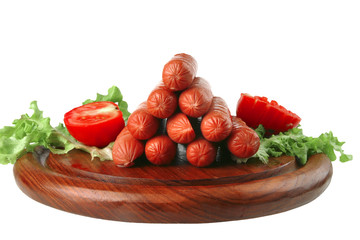 grilled sausages served on wood